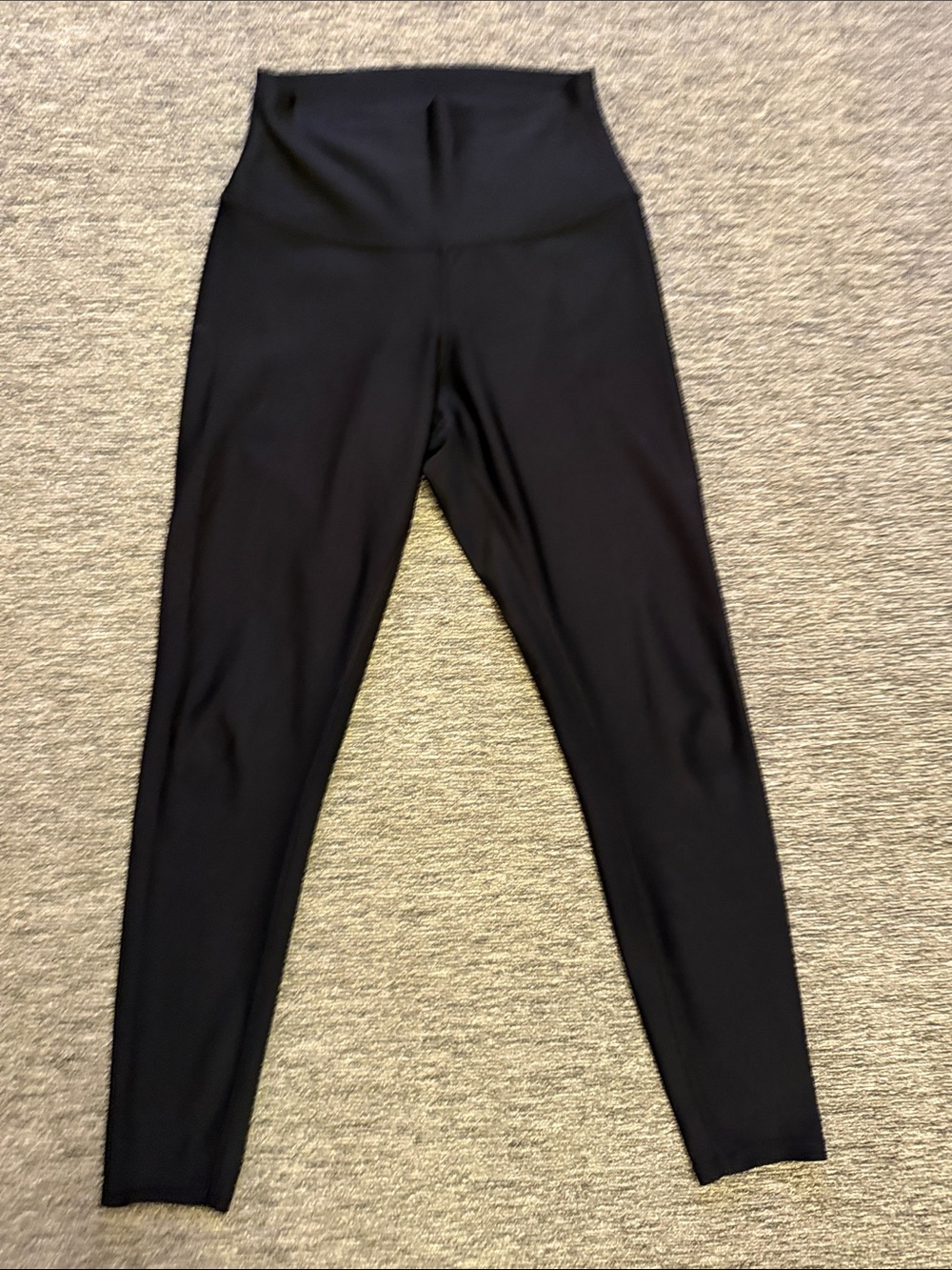 ALO Yoga High-Waist Black Leggings